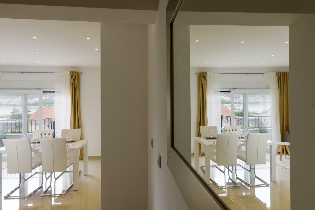Villa Apartments Aa 1 トロギール エクステリア 写真