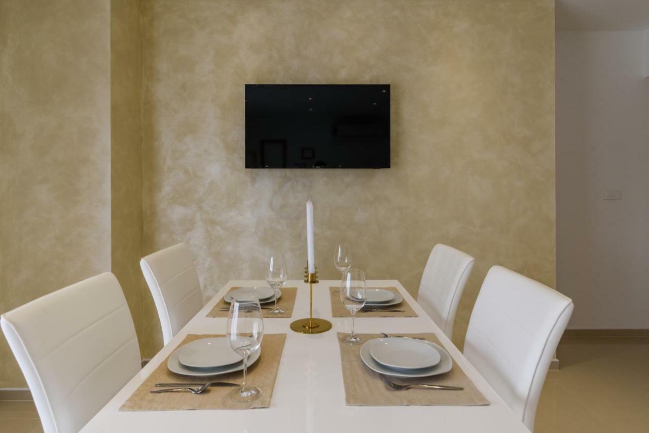 Villa Apartments Aa 1 トロギール エクステリア 写真