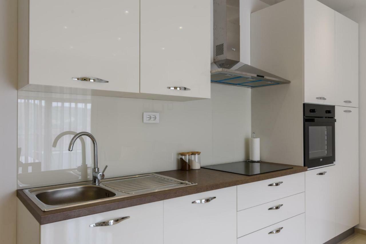Villa Apartments Aa 1 トロギール エクステリア 写真