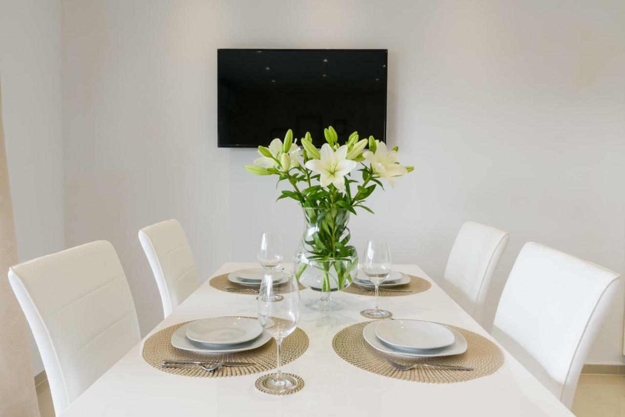 Villa Apartments Aa 1 トロギール エクステリア 写真